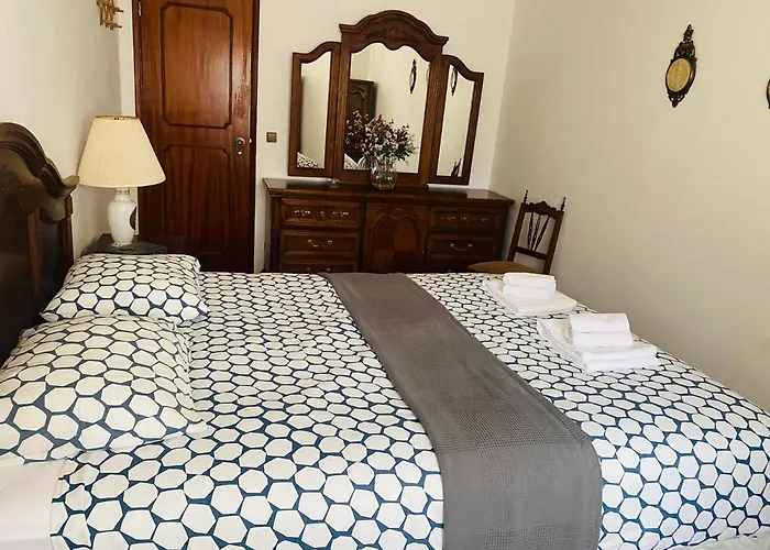 Swordfish House * 페니케