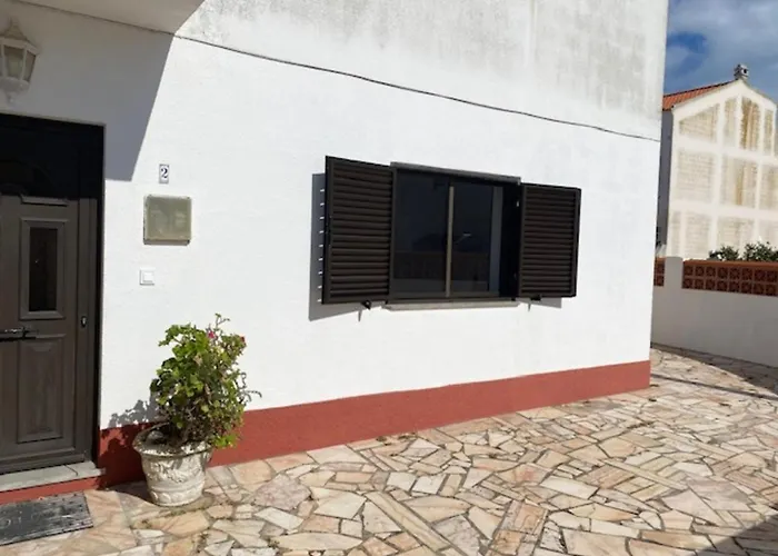 아파트 Swordfish House *